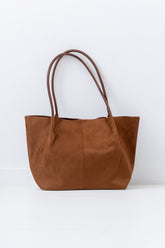 BUCKET SUEDE BAG TAN