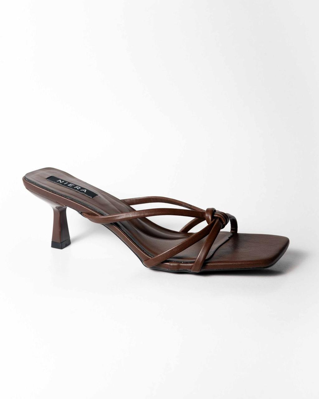 ARIA HEEL BROWN