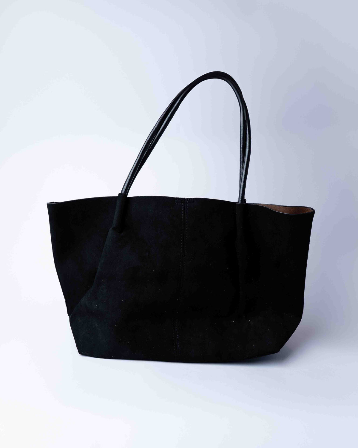 BUCKET SUEDE BAG BLACK ~ Gimzy