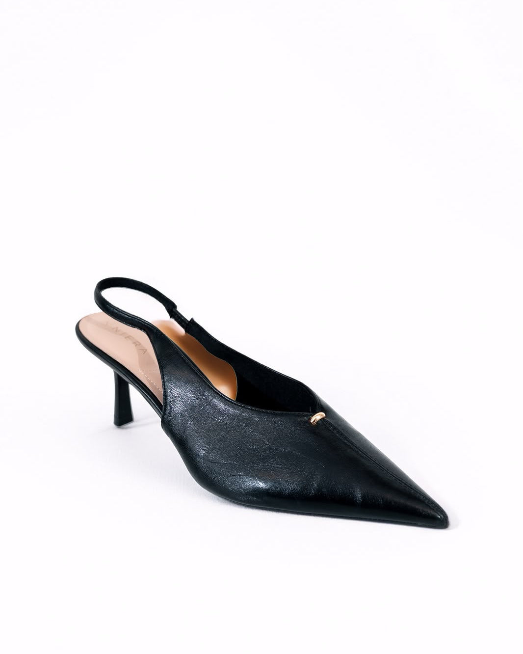 PITOLA BLACK