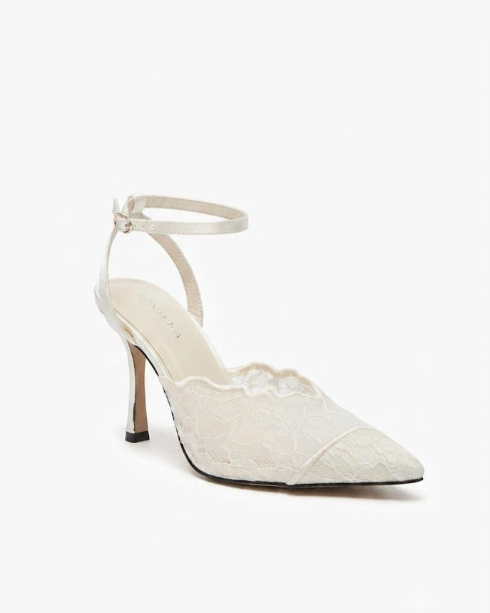 KYRA EMBROIDERED WHITE