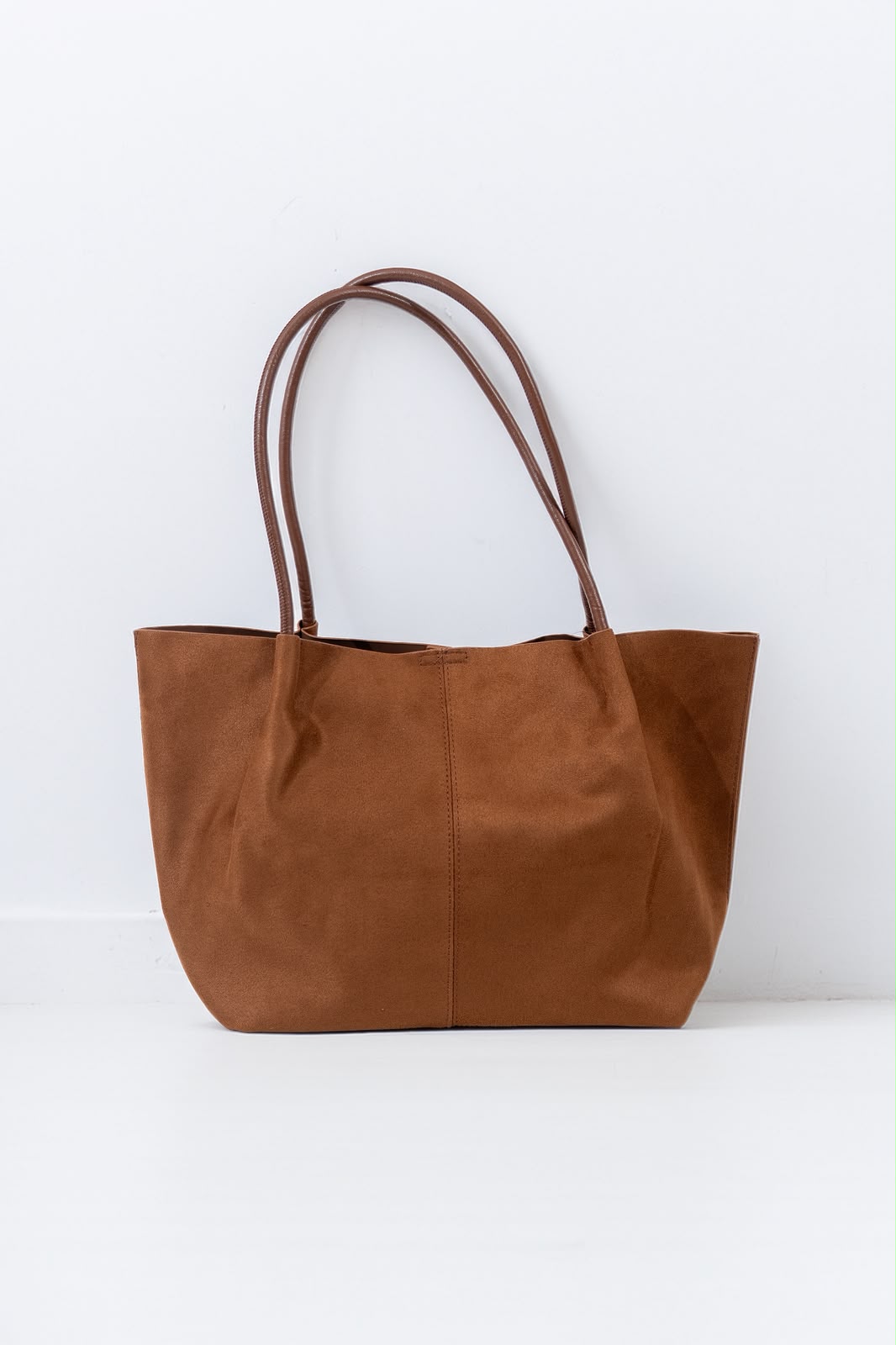 BUCKET SUEDE BAG TAN