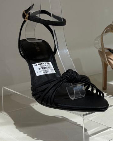 KNOTTED HEEL BLACK