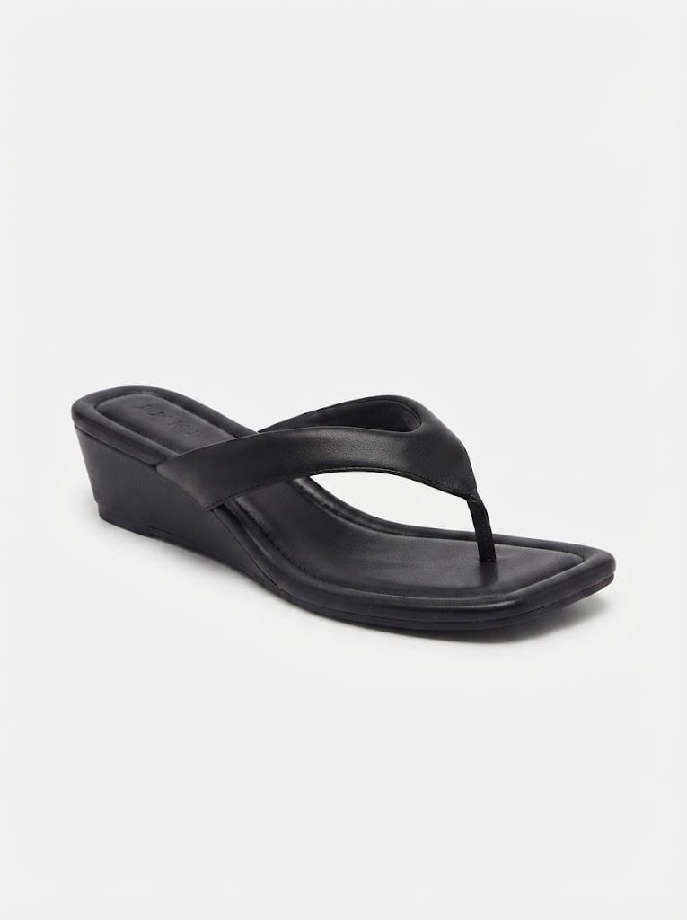 STEFFI WEDGE BLACK