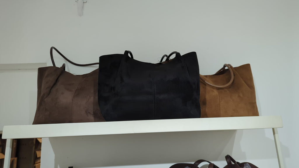 BUCKET SUEDE BAG D/BROWN ~ Gimzy