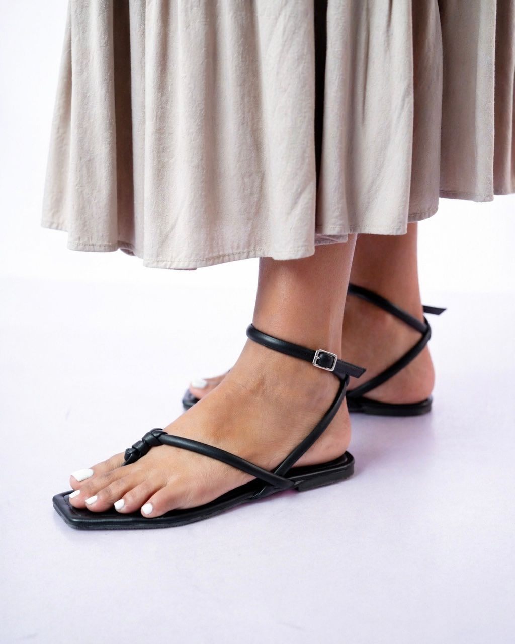 BELINIYA BLACK.SL