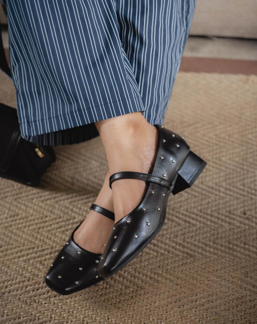 MONERA BLACK