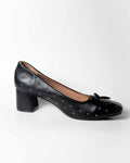 SARELA BLACK