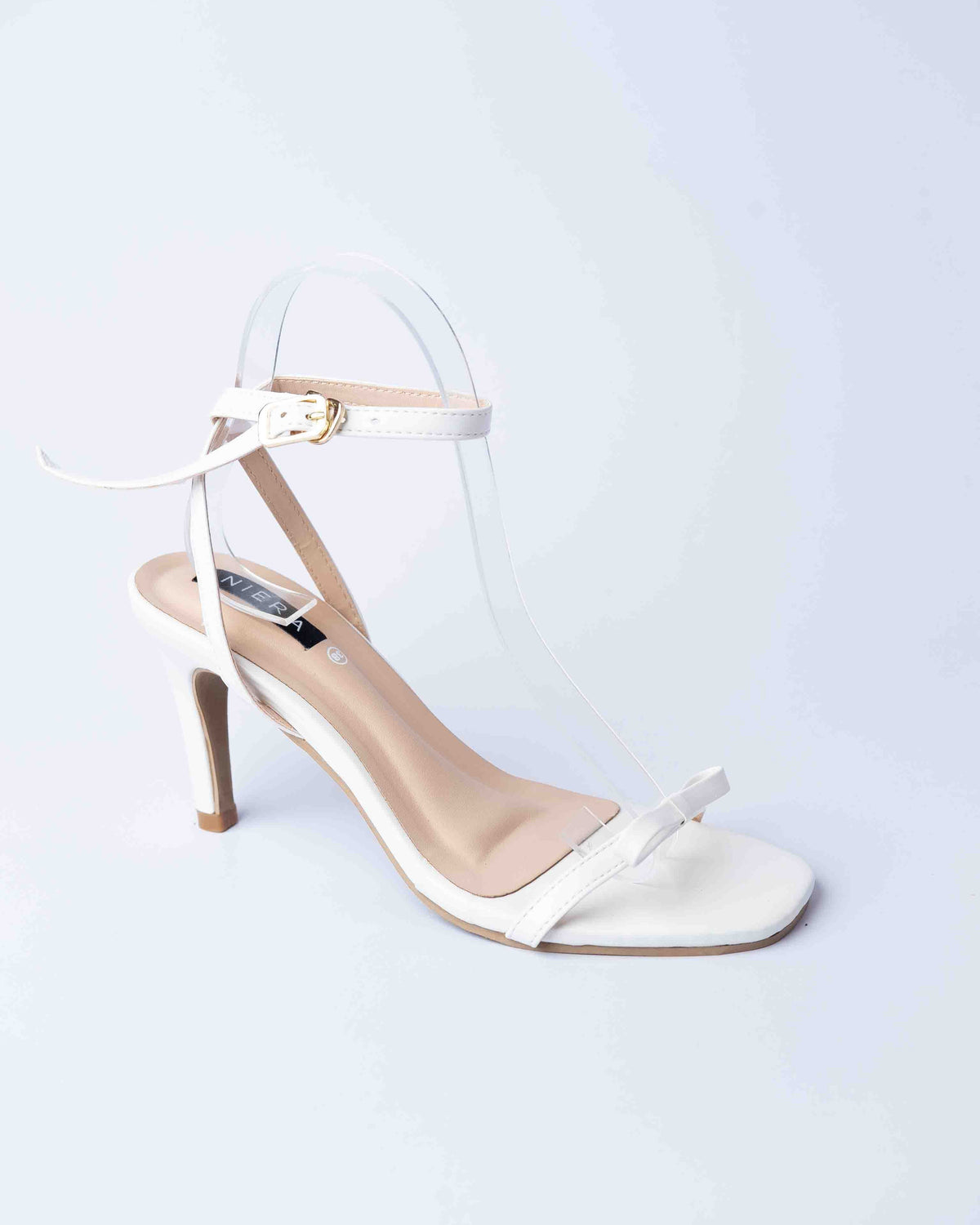 TONIRO WHITE